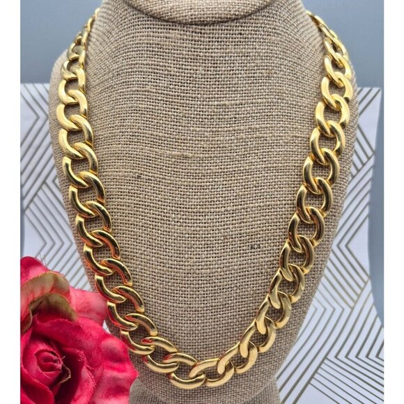 Vintage Napier Statement Chain Necklace Bold Classy Gold Tone Curb Link 24" Flat - Picture 2 of 9
